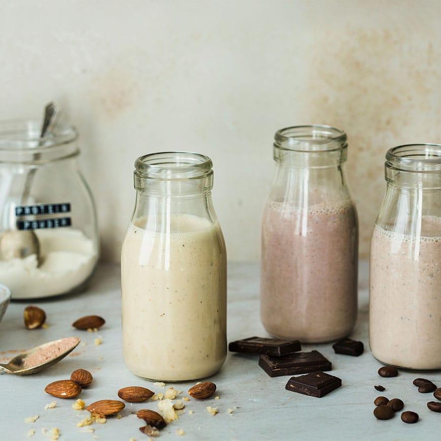 Proteinreiche Snacks für unterwegs ohne Kühlung